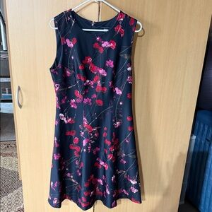 Navy blue Tommy Hilfiger Floral A-Line Dress with Pink & Red Blossoms size 12